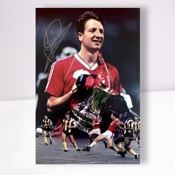 Lee Martin 1990 FA Cup Trophy Signed Photo (M)