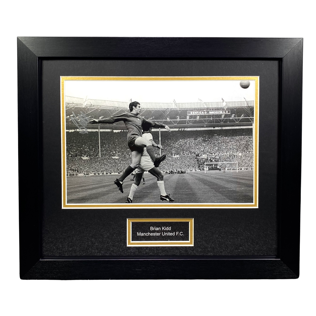 Brian Kidd Signed Photo - Aerial Challenge in 1968 European Cup Final (M)