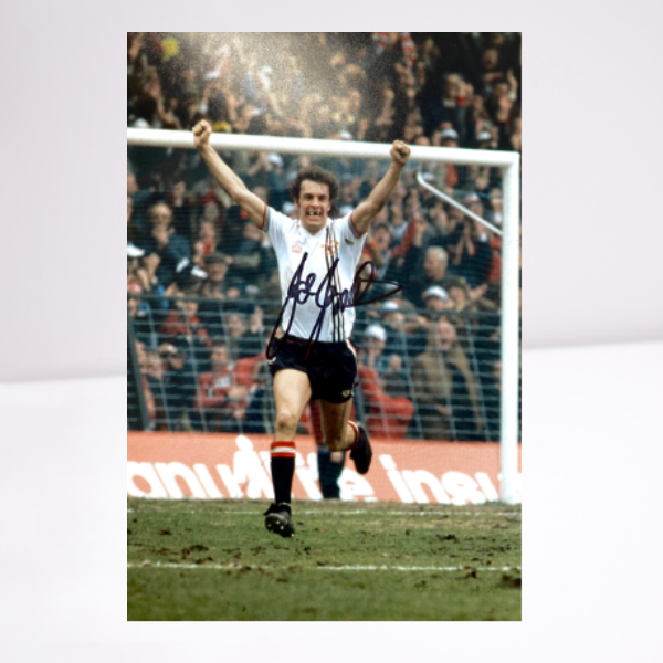 Joe Jordan Signed 12" x 8" Classic Celebration Photo