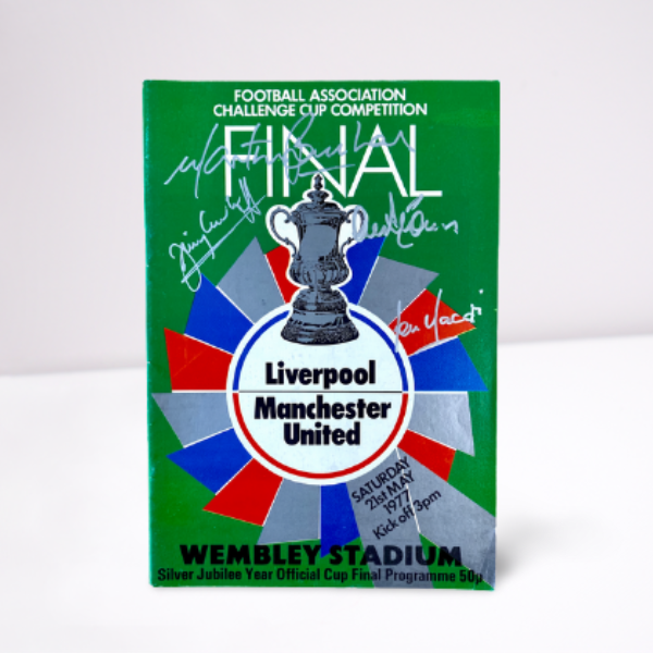 1977 FA Cup Final Programme signed by Alex Stepney, Jimmy Greenhoff, Lou Macari & Martin Buchan