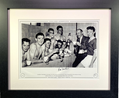 Bill Foulkes 1956/57 Manchester United Signed Framed Photo Print (L)