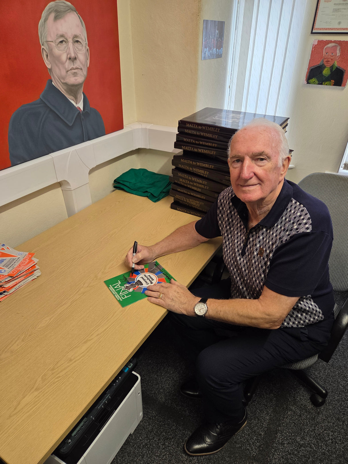1977 FA Cup Final Programme Signed by Alex Stepney (S)