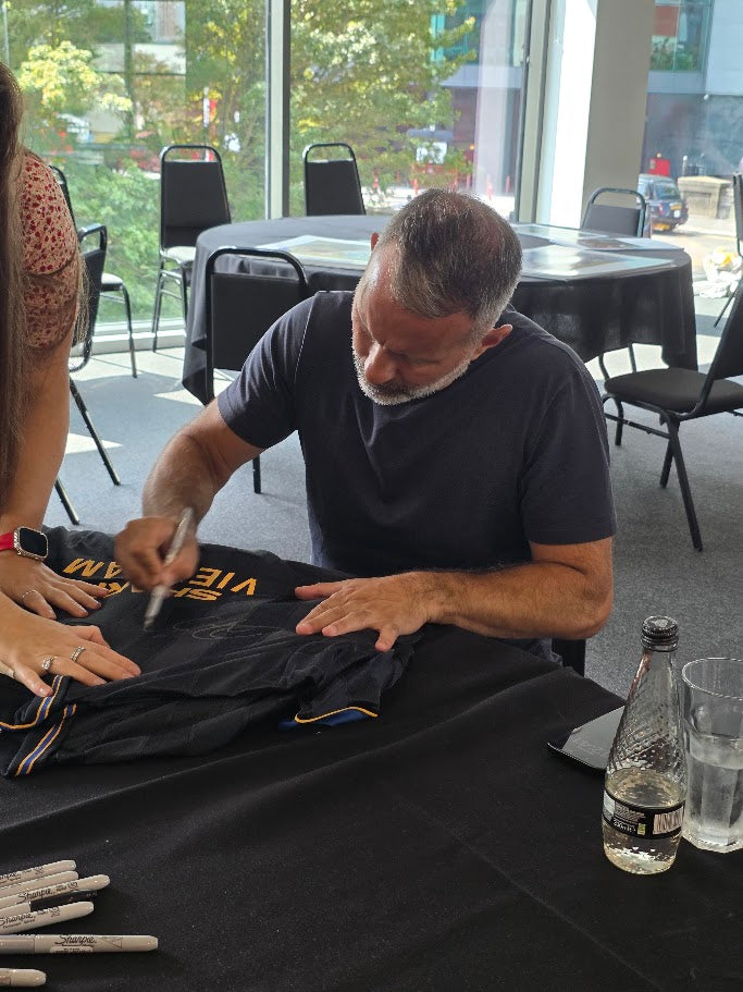 Ryan Giggs Signed 1994 Black Away Shirt