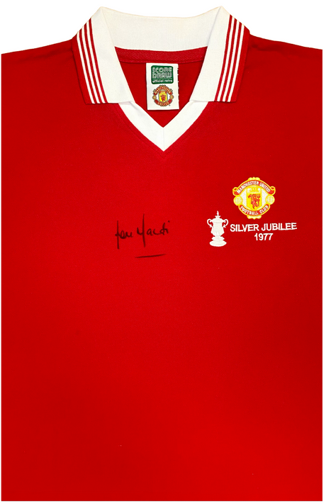 Lou Macari Signed 1977 Silver Jubilee FA Cup Winners Home Shirt