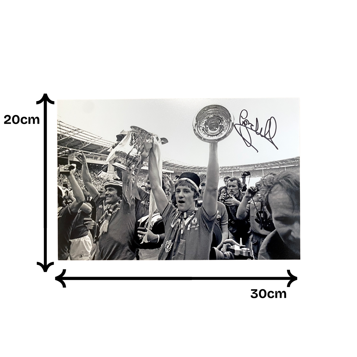 Gordon Hill 1977 FA Cup Final Signed Trophy Photo (Black & White) (M)