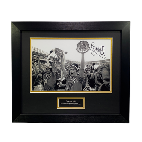Gordon Hill 1977 FA Cup Final Signed Trophy Photo (Black & White) (M)