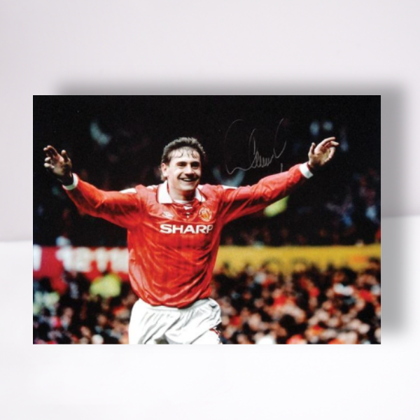 Andrei Kanchelskis Hand Signed XL Photo Print - Hat Trick Celebration vs City 1994