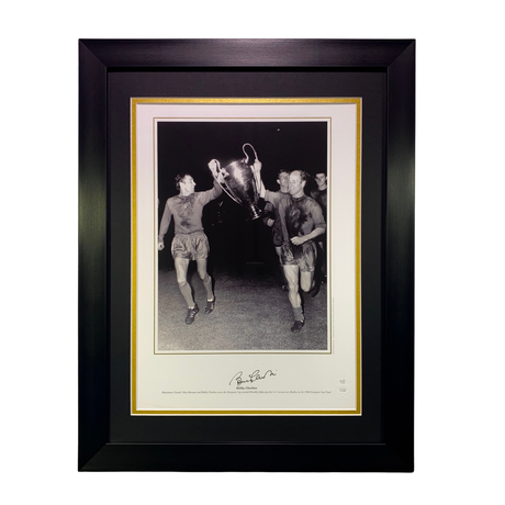 Sir Bobby Charlton Signed Manchester United 1968 European Cup Final - Trophy Photo Print (L)