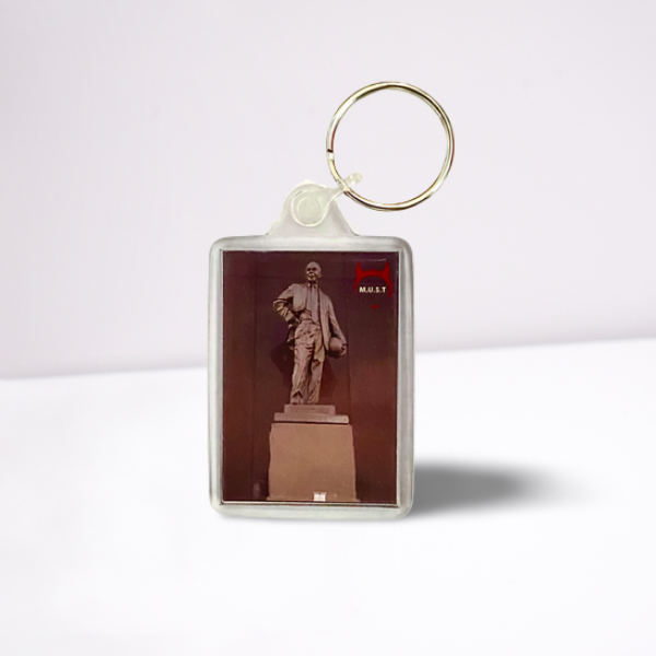 Sir Matt Busby statue Keyring